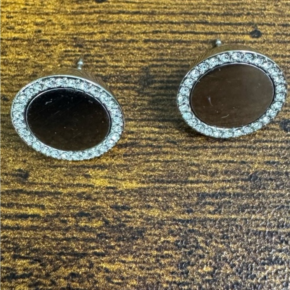 Elegant Michael Kors Silver Stud Earrings - Picture 6 of 6